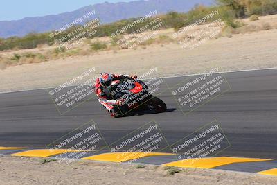 media/Oct-08-2022-SoCal Trackdays (Sat) [[1fc3beec89]]/Turn 7 Inside (145pm)/